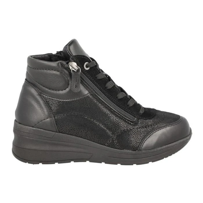 Women's Wide Fit DB Antelope Boots - Image 2
