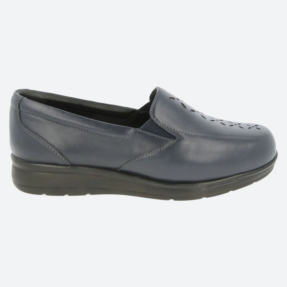 Womens Wide Fit DB Cameron Shoes - Image 5