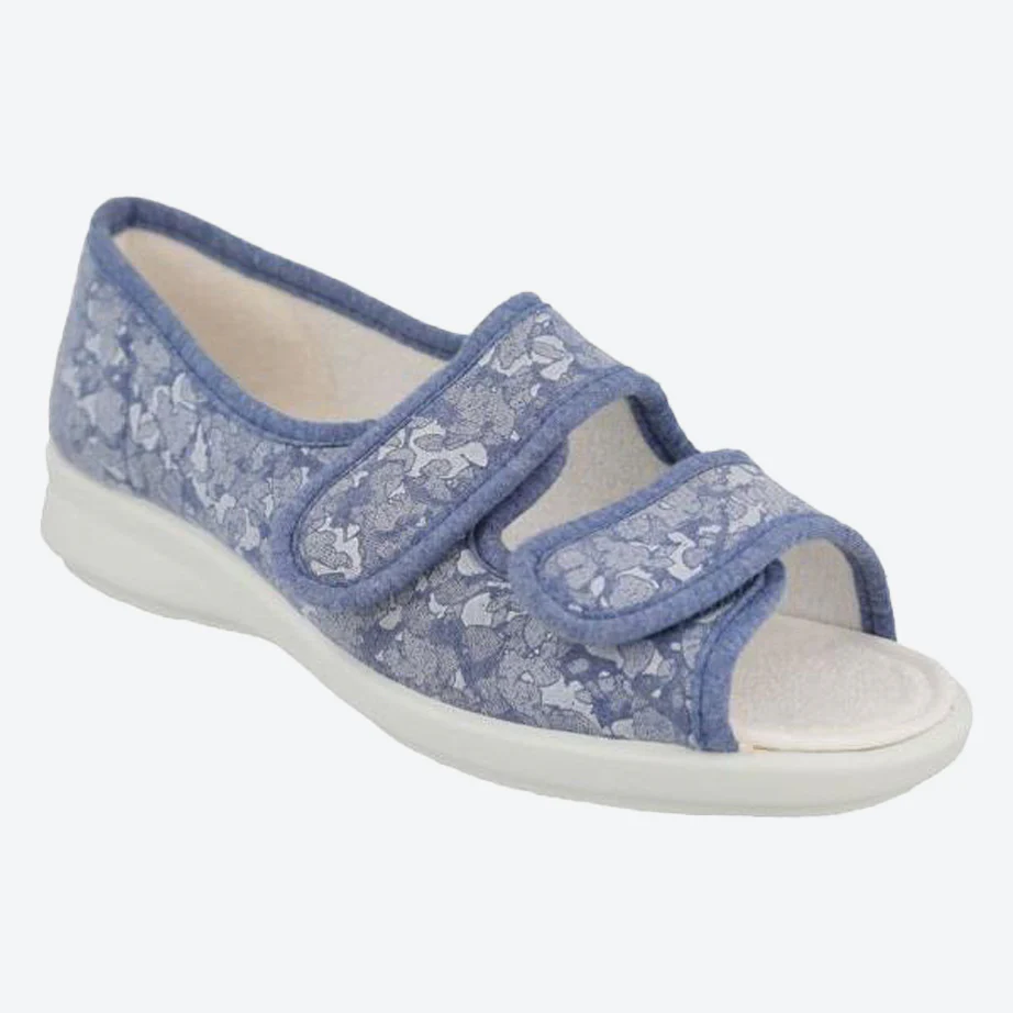 Women's Wide Fit DB Rattle Canvas Shoes - Image 5