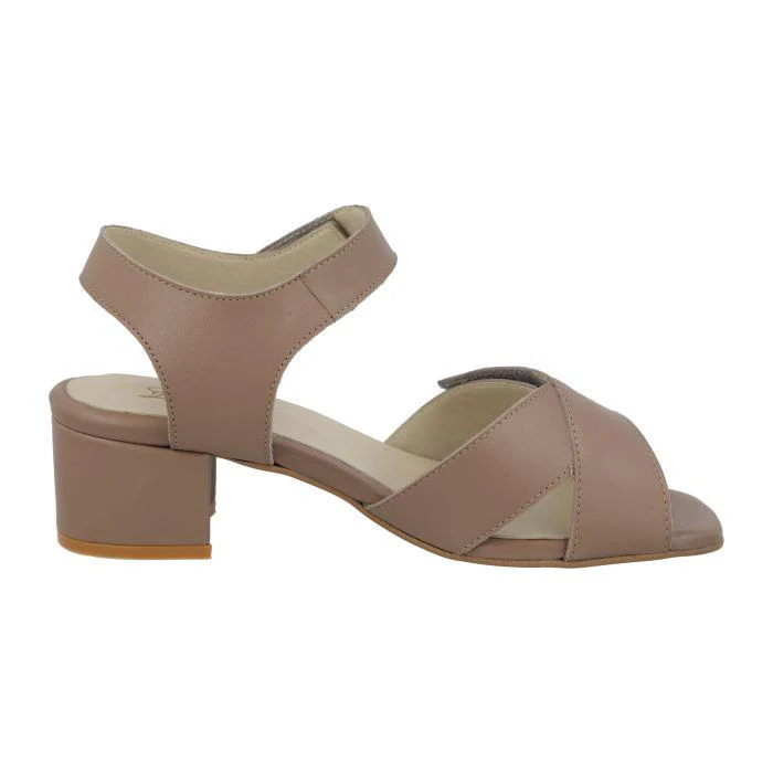 Women's Wide Fit DB Simpson Sandals - Image 8