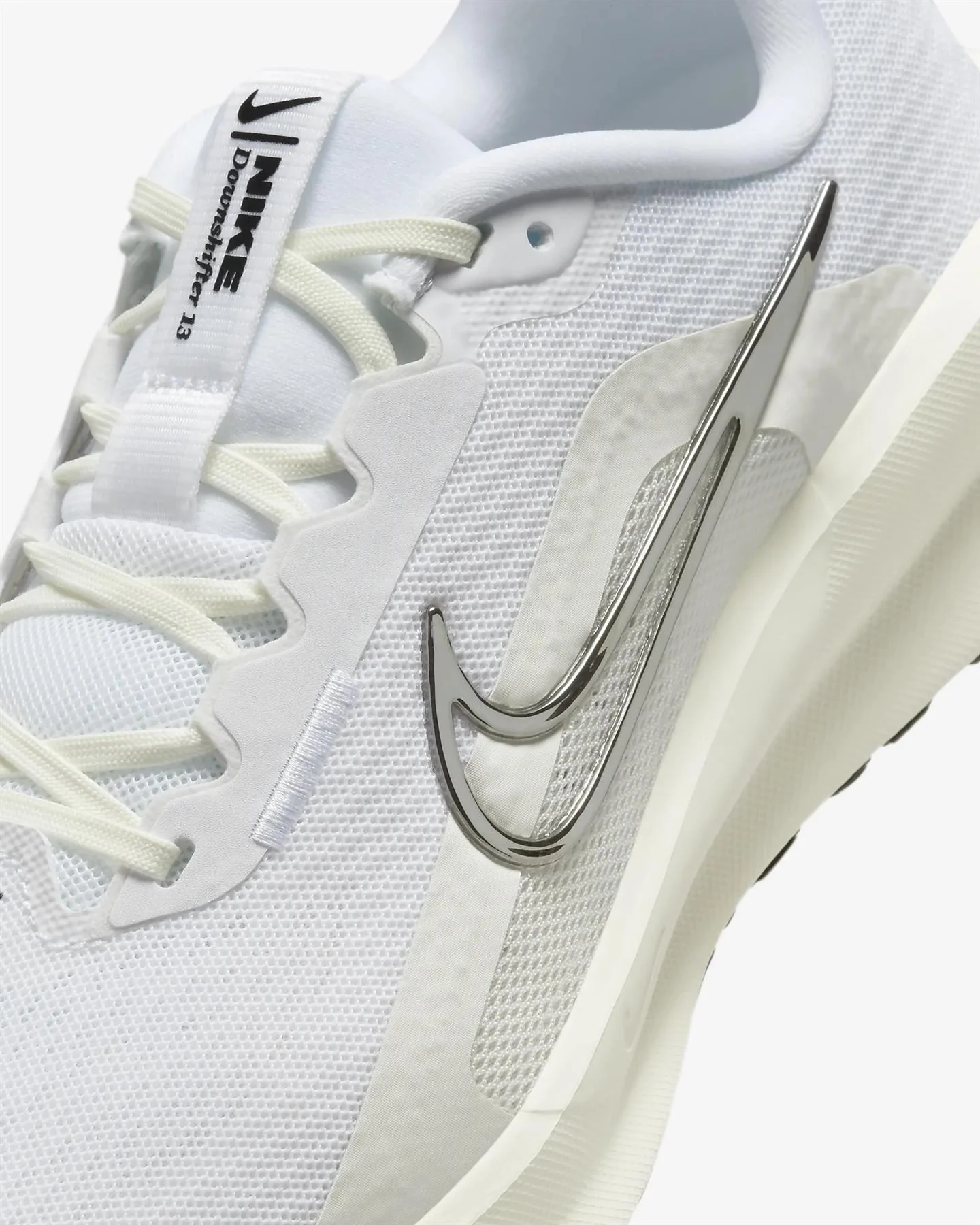 Women's Wide Fit Nike FZ3088-100 Downshifter 13 Trainers - Image 4